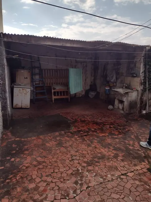 Casa com 1 quarto à venda, 165m2 em Vila Mercês, Carapicuiba - SP - imagem 7 Foto 7 de Casa com 1 quarto à venda, 165m2 em Vila Mercês, Carapicuiba - SP