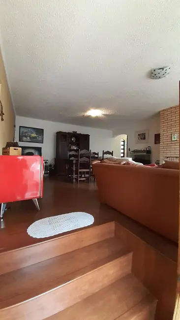 Foto 8 de Casa com 3 quartos à venda, 490m2 em Centro, Carapicuiba - SP