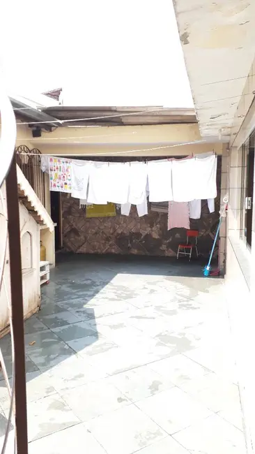 Casa com 3 quartos à venda, 10m2 em Vila Dirce, Carapicuiba - SP - imagem 3 Foto 3 de Casa com 3 quartos à venda, 10m2 em Vila Dirce, Carapicuiba - SP