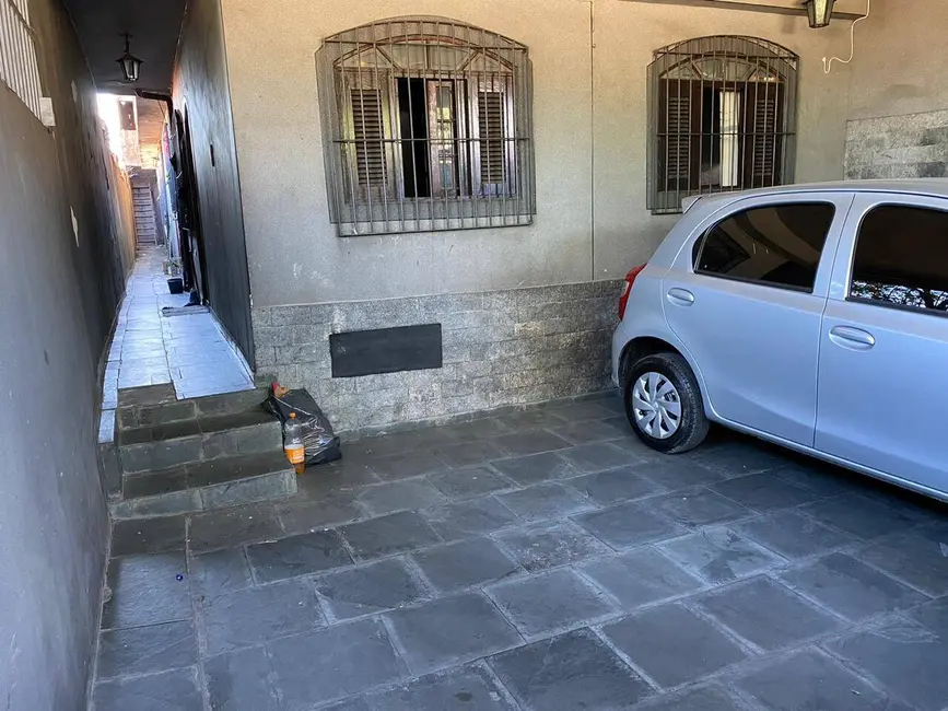 Foto 3 de Casa com 5 quartos à venda em Jardim Tucunduva, Carapicuiba - SP