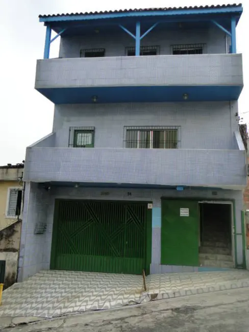 Casa com 2 quartos à venda, 148m2 em Vila Silviânia, Carapicuiba - SP - imagem 1 Foto 1 de Casa com 2 quartos à venda, 148m2 em Vila Silviânia, Carapicuiba - SP