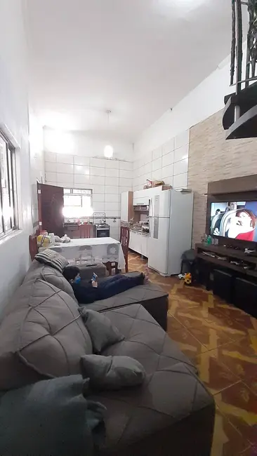 Casa com 3 quartos à venda, 125m2 em Centro, Carapicuiba - SP - imagem 4 Foto 4 de Casa com 3 quartos à venda, 125m2 em Centro, Carapicuiba - SP