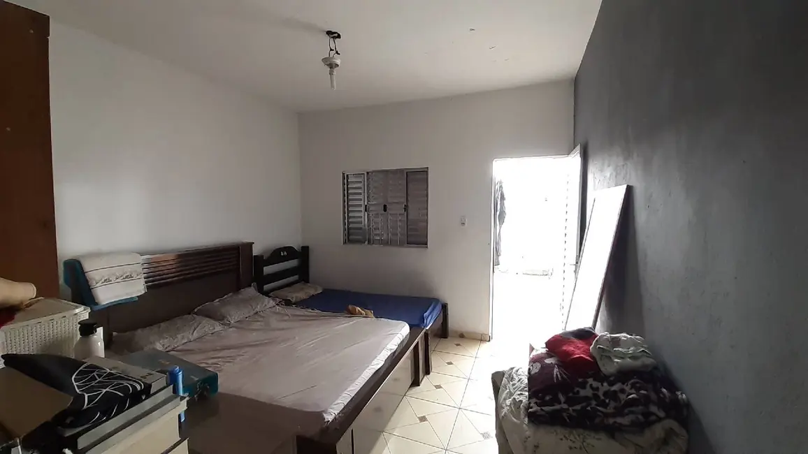 Casa com 3 quartos à venda, 125m2 em Centro, Carapicuiba - SP - imagem 9 Foto 9 de Casa com 3 quartos à venda, 125m2 em Centro, Carapicuiba - SP