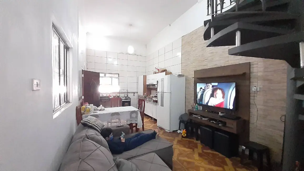 Casa com 3 quartos à venda, 125m2 em Centro, Carapicuiba - SP - imagem 5 Foto 5 de Casa com 3 quartos à venda, 125m2 em Centro, Carapicuiba - SP
