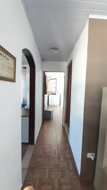 Casa com 4 quartos à venda, 200m2 em Jardim das Belezas, Carapicuiba - SP - imagem 9 Foto 9 de Casa com 4 quartos à venda, 200m2 em Jardim das Belezas, Carapicuiba - SP