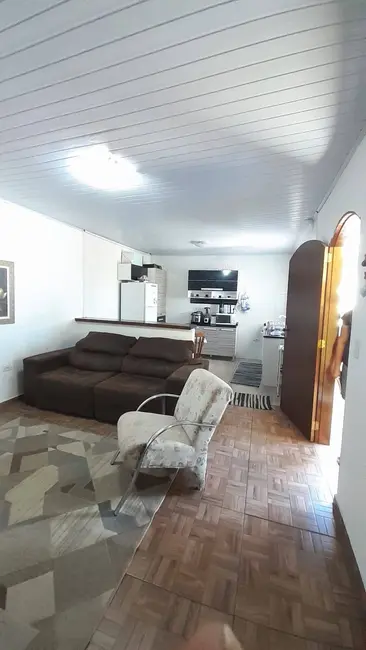 Casa com 4 quartos à venda, 200m2 em Jardim das Belezas, Carapicuiba - SP - imagem 6 Foto 6 de Casa com 4 quartos à venda, 200m2 em Jardim das Belezas, Carapicuiba - SP