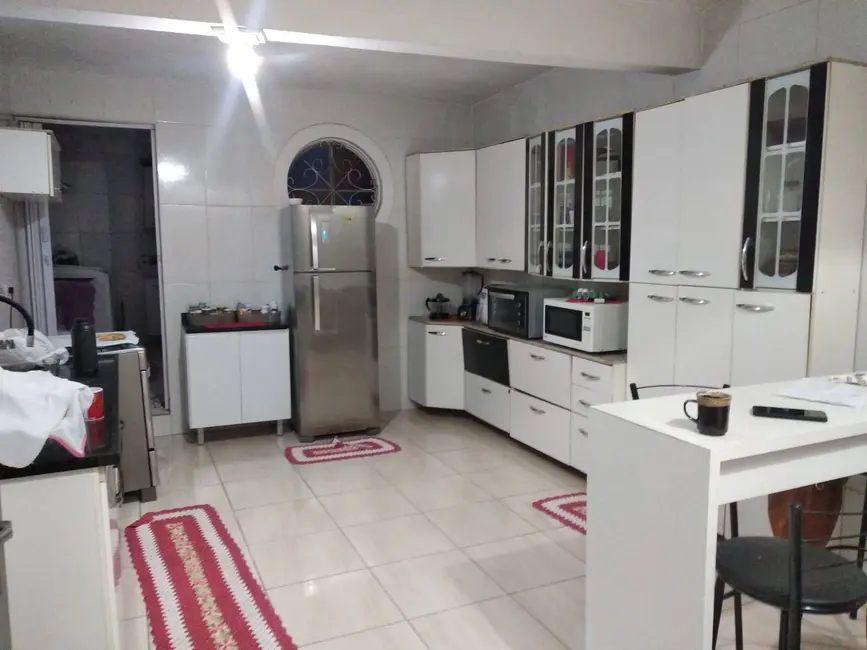 Casa com 3 quartos à venda, 125m2 em Parque Sampaio Viana, Carapicuiba - SP - imagem 6 Foto 6 de Casa com 3 quartos à venda, 125m2 em Parque Sampaio Viana, Carapicuiba - SP