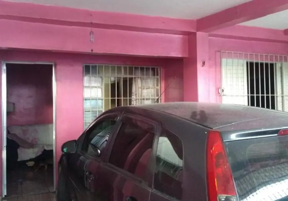 Casa com 6 quartos à venda, 10m2 em Vila Silviânia, Carapicuiba - SP - imagem 3 Foto 3 de Casa com 6 quartos à venda, 10m2 em Vila Silviânia, Carapicuiba - SP