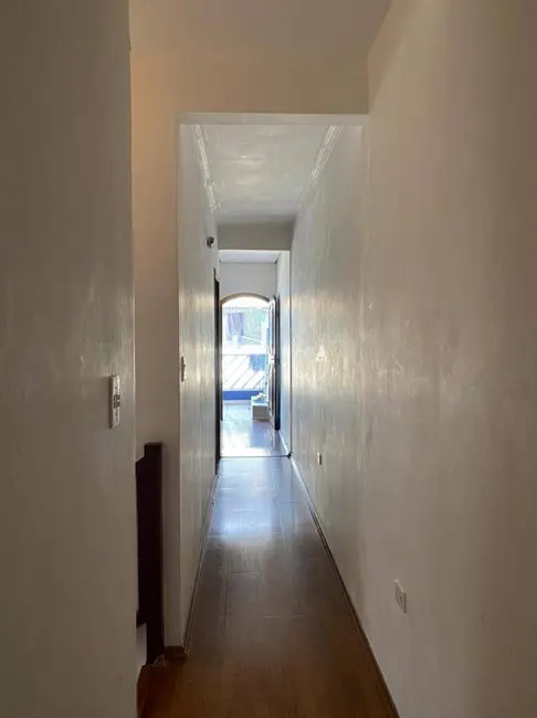 Casa com 4 quartos à venda, 750m2 em Jardim Marilu, Carapicuiba - SP - imagem 3 Foto 3 de Casa com 4 quartos à venda, 750m2 em Jardim Marilu, Carapicuiba - SP