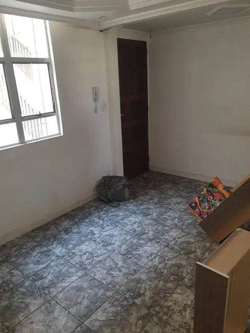 Apartamento com 2 quartos à venda, 42m2 em Conjunto Habitacional Presidente Castelo Branco, Carapicuiba - SP - imagem 6 Foto 6 de Apartamento com 2 quartos à venda, 42m2 em Conjunto Habitacional Presidente Castelo Branco, Carapicuiba - SP