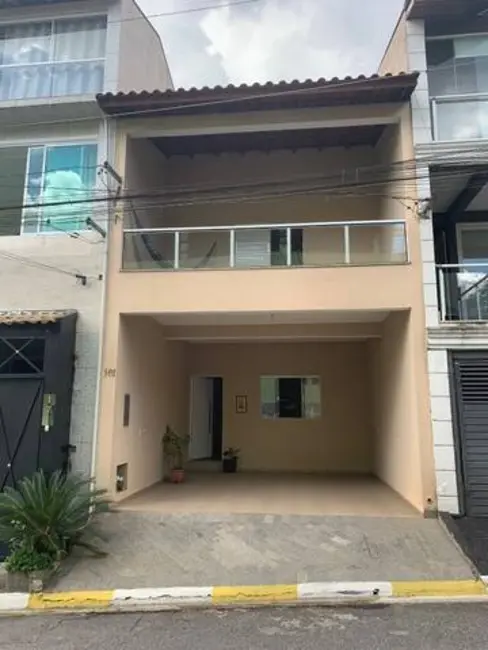 Foto 1 de Casa com 3 quartos à venda, 125m2 em Jardim Ana Estela, Carapicuiba - SP