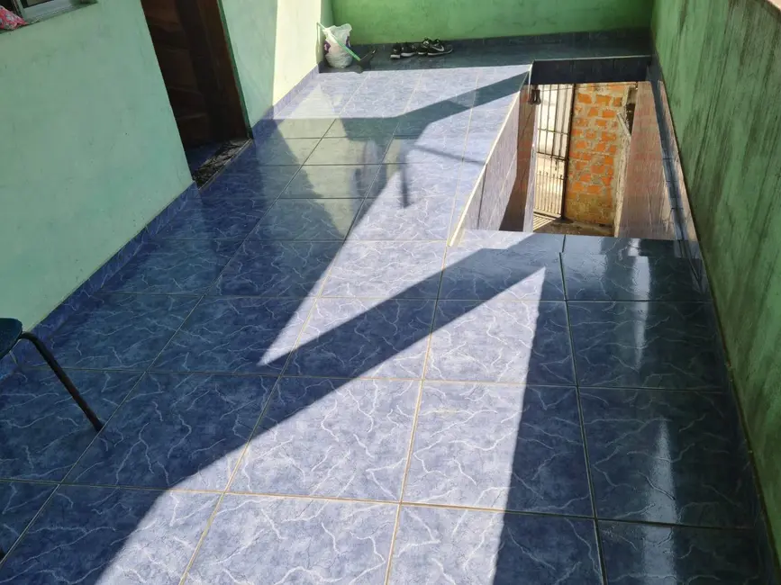 Casa com 6 quartos à venda, 280m2 em Vila Silviânia, Carapicuiba - SP - imagem 3 Foto 3 de Casa com 6 quartos à venda, 280m2 em Vila Silviânia, Carapicuiba - SP