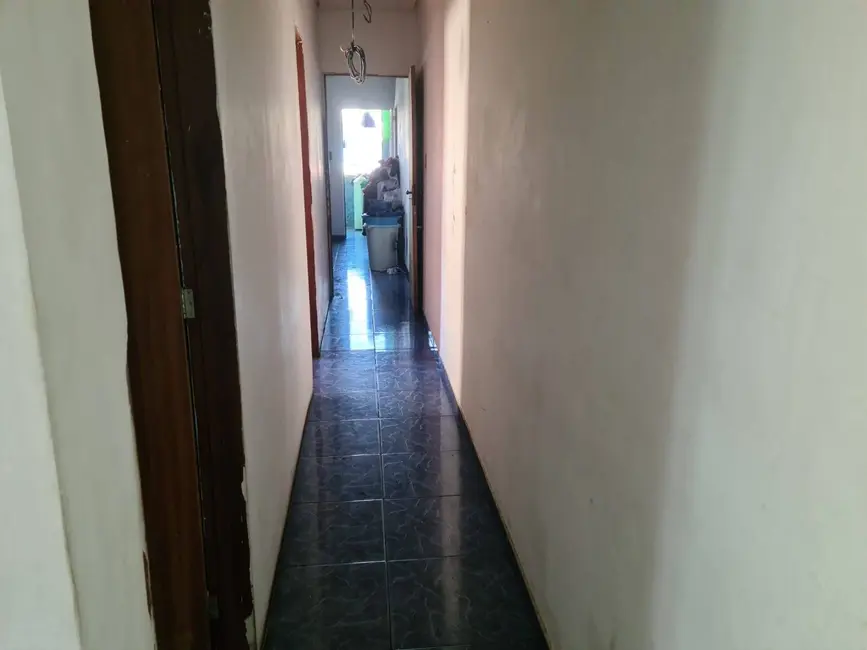 Casa com 6 quartos à venda, 280m2 em Vila Silviânia, Carapicuiba - SP - imagem 8 Foto 8 de Casa com 6 quartos à venda, 280m2 em Vila Silviânia, Carapicuiba - SP