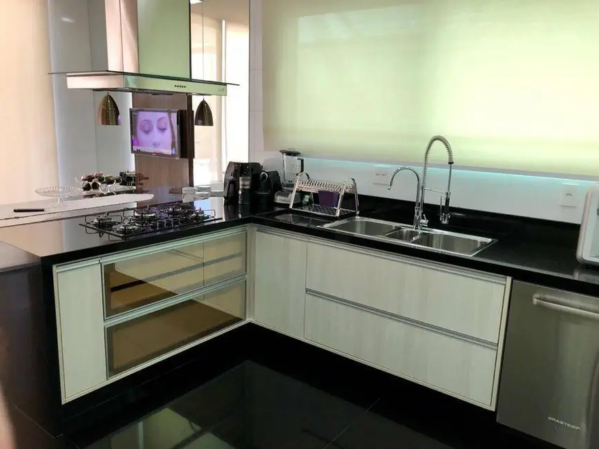 Foto 9 de Casa com 5 quartos à venda, 10m2 em Alphaville, Santana De Parnaiba - SP