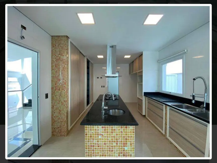 Foto 6 de Casa com 4 quartos à venda, 488m2 em Centro Comercial Jubran, Barueri - SP