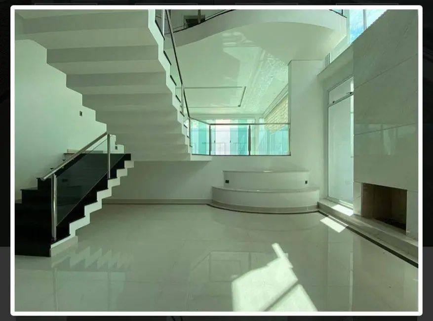 Foto 3 de Casa com 4 quartos à venda, 488m2 em Centro Comercial Jubran, Barueri - SP