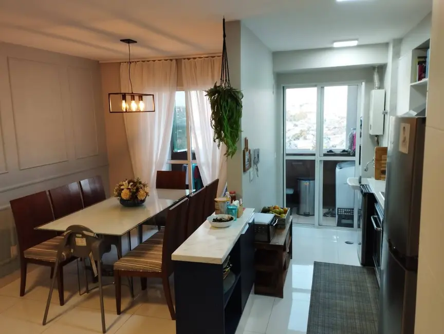 Foto 2 de Apartamento com 3 quartos à venda, 96m2 em Vila Santa Terezinha, Carapicuiba - SP