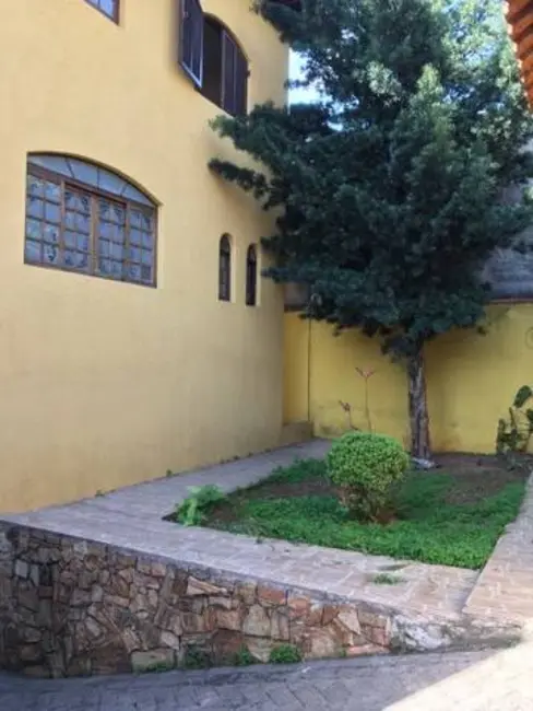 Foto 4 de Casa com 4 quartos à venda, 256m2 em Quitaúna, Osasco - SP