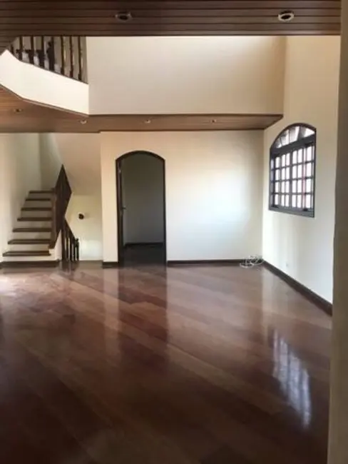 Foto 9 de Casa com 4 quartos à venda, 256m2 em Quitaúna, Osasco - SP
