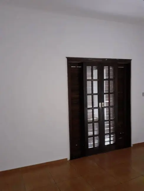 Foto 5 de Casa com 4 quartos à venda, 150m2 em Vila Silviânia, Carapicuiba - SP