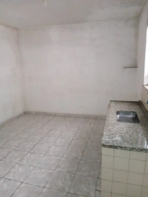 Foto 4 de Casa com 2 quartos à venda, 120m2 em Vila Artem, Carapicuiba - SP