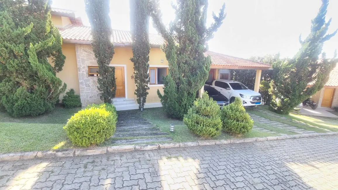 Casa com 3 quartos à venda, 190m2 em Jardim Ana Estela, Carapicuiba - SP - imagem 3 Foto 3 de Casa com 3 quartos à venda, 190m2 em Jardim Ana Estela, Carapicuiba - SP