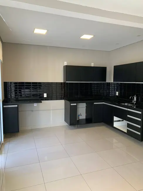 Casa com 2 quartos à venda, 67m2 em Santana De Parnaiba - SP - imagem 7 Foto 7 de Casa com 2 quartos à venda, 67m2 em Santana De Parnaiba - SP
