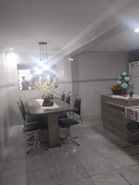 Foto 8 de Casa com 3 quartos à venda, 178m2 em Metalúrgicos, Osasco - SP