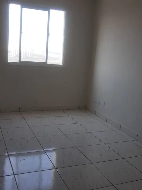 Apartamento com 2 quartos à venda, 45m2 em Vila da Oportunidade, Carapicuiba - SP - imagem 5 Foto 5 de Apartamento com 2 quartos à venda, 45m2 em Vila da Oportunidade, Carapicuiba - SP