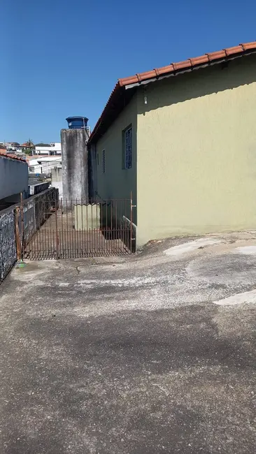 Casa com 3 quartos à venda, 338m2 em Vila Martins, Carapicuiba - SP - imagem 3 Foto 3 de Casa com 3 quartos à venda, 338m2 em Vila Martins, Carapicuiba - SP
