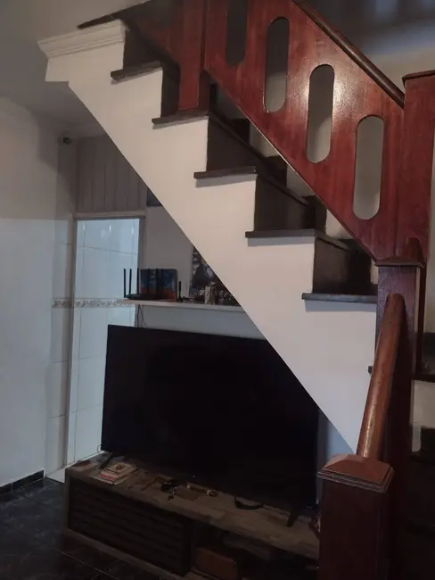 Casa com 4 quartos à venda, 125m2 em Vila América, Carapicuiba - SP - imagem 9 Foto 9 de Casa com 4 quartos à venda, 125m2 em Vila América, Carapicuiba - SP