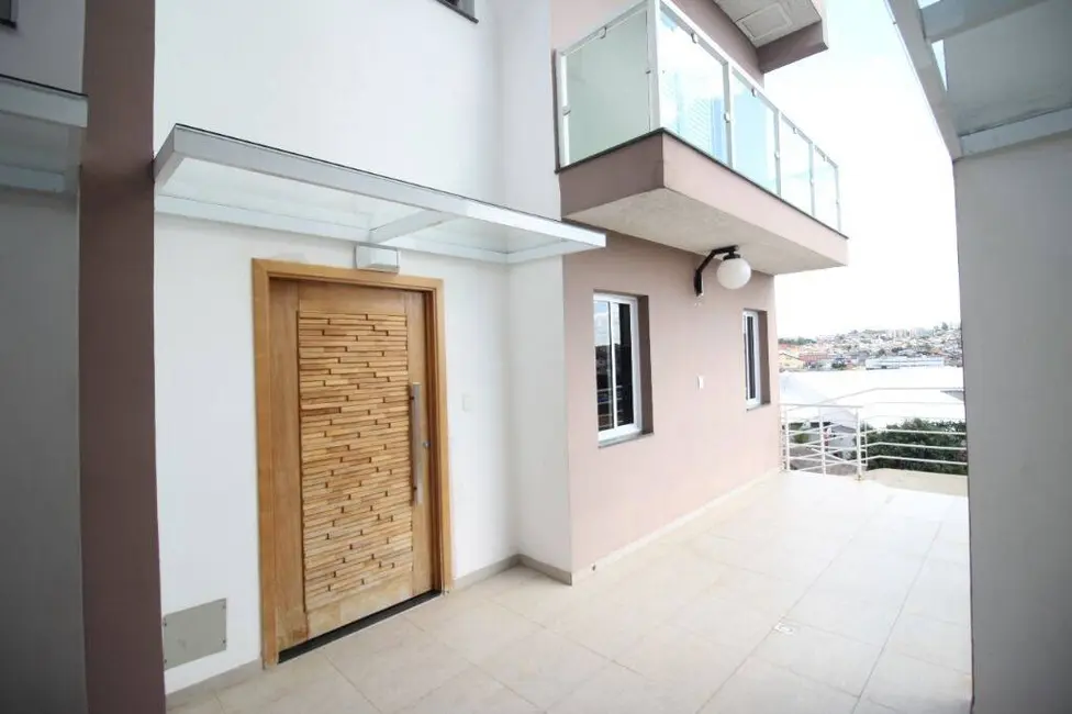 Foto 3 de Casa com 3 quartos à venda, 148m2 em Vila Osasco, Osasco - SP