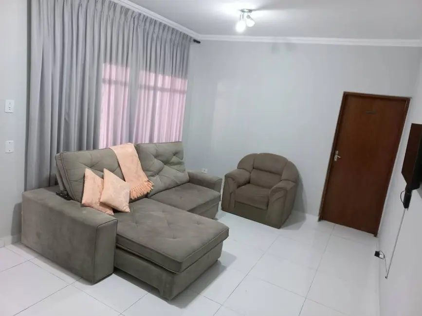 Casa com 4 quartos à venda, 600m2 em Jardim Tonato, Carapicuiba - SP - imagem 8 Foto 8 de Casa com 4 quartos à venda, 600m2 em Jardim Tonato, Carapicuiba - SP