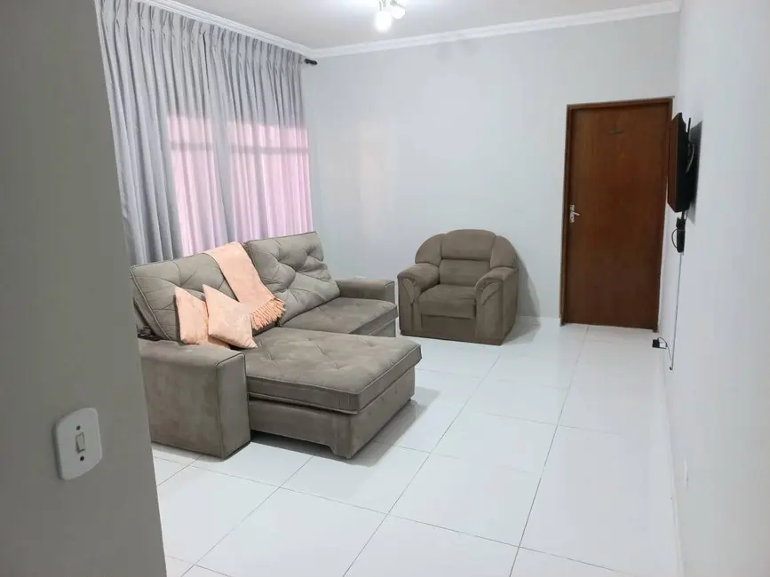 Casa com 4 quartos à venda, 600m2 em Jardim Tonato, Carapicuiba - SP - imagem 7 Foto 7 de Casa com 4 quartos à venda, 600m2 em Jardim Tonato, Carapicuiba - SP
