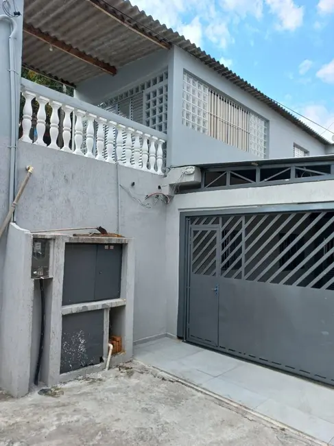 Foto 2 de Casa com 4 quartos à venda, 600m2 em Jardim Tonato, Carapicuiba - SP