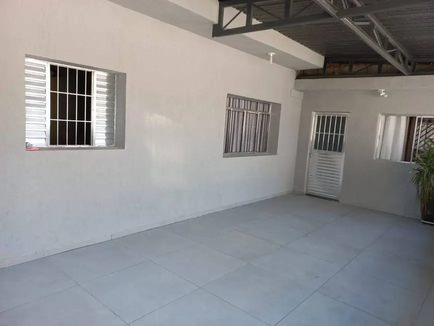 Casa com 4 quartos à venda, 600m2 em Jardim Tonato, Carapicuiba - SP - imagem 9 Foto 9 de Casa com 4 quartos à venda, 600m2 em Jardim Tonato, Carapicuiba - SP