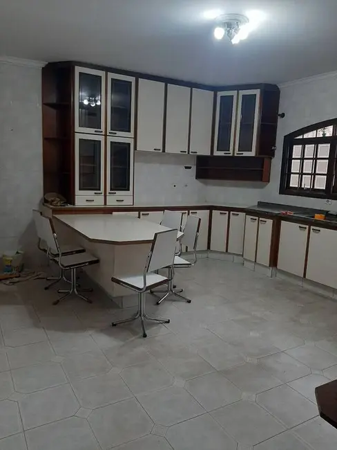 Foto 2 de Casa com 5 quartos à venda, 350m2 em City Bussocaba, Osasco - SP