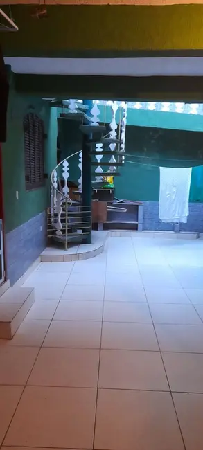 Casa com 3 quartos à venda, 250m2 em Osasco - SP - imagem 3 Foto 3 de Casa com 3 quartos à venda, 250m2 em Osasco - SP
