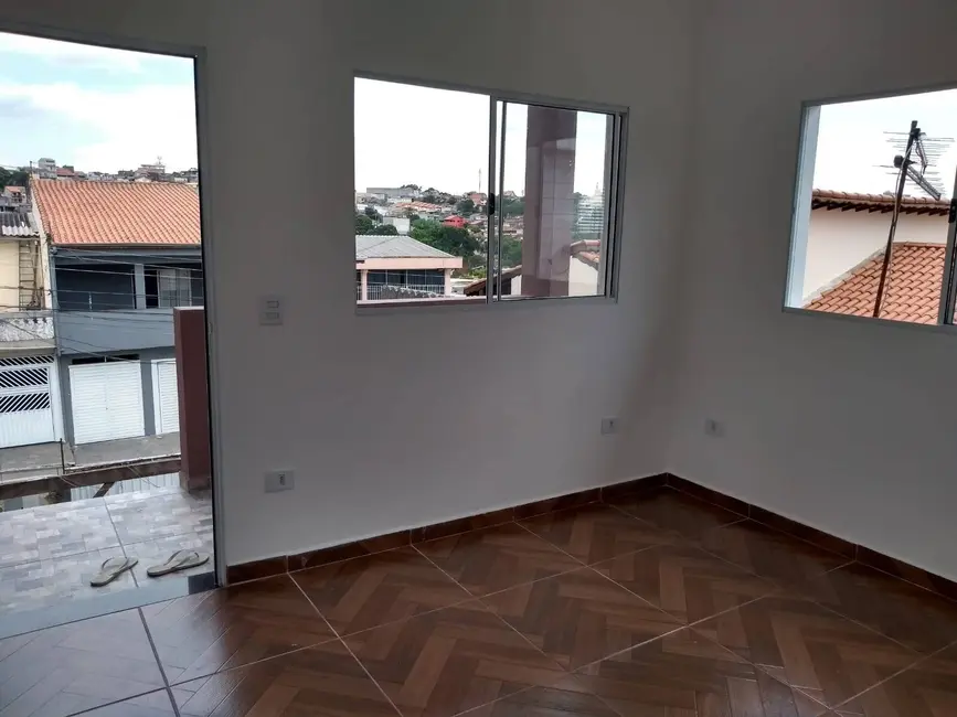 Casa com 4 quartos à venda, 125m2 em Cidade Ariston Estela Azevedo, Carapicuiba - SP - imagem 3 Foto 3 de Casa com 4 quartos à venda, 125m2 em Cidade Ariston Estela Azevedo, Carapicuiba - SP