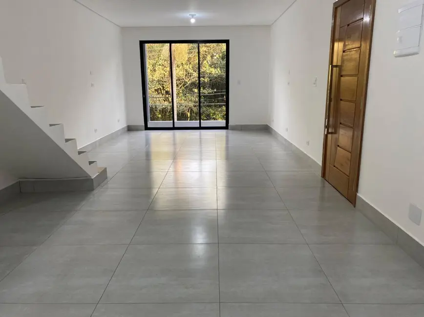 Foto 2 de Casa com 3 quartos à venda, 134m2 em Jardim Bolívia, Jandira - SP