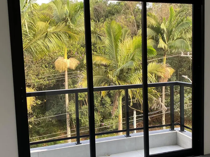 Foto 5 de Casa com 3 quartos à venda, 134m2 em Jardim Bolívia, Jandira - SP