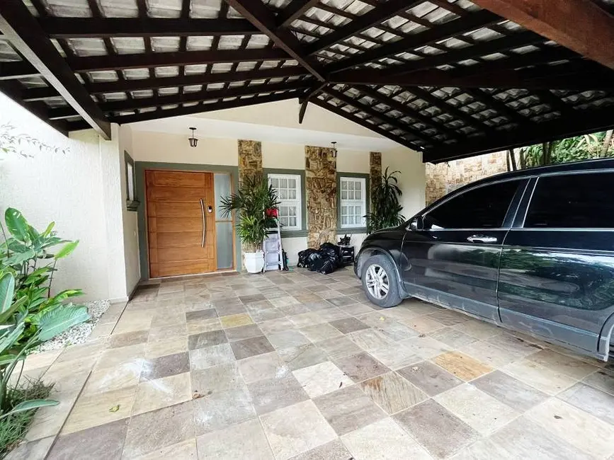Casa com 4 quartos à venda, 320m2 em Pousada dos Bandeirantes, Carapicuiba - SP - imagem 3 Foto 3 de Casa com 4 quartos à venda, 320m2 em Pousada dos Bandeirantes, Carapicuiba - SP