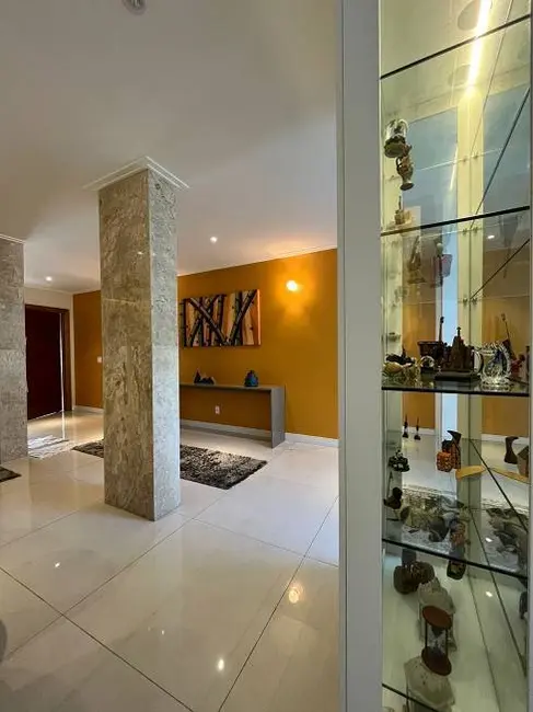 Casa com 4 quartos à venda, 320m2 em Pousada dos Bandeirantes, Carapicuiba - SP - imagem 8 Foto 8 de Casa com 4 quartos à venda, 320m2 em Pousada dos Bandeirantes, Carapicuiba - SP