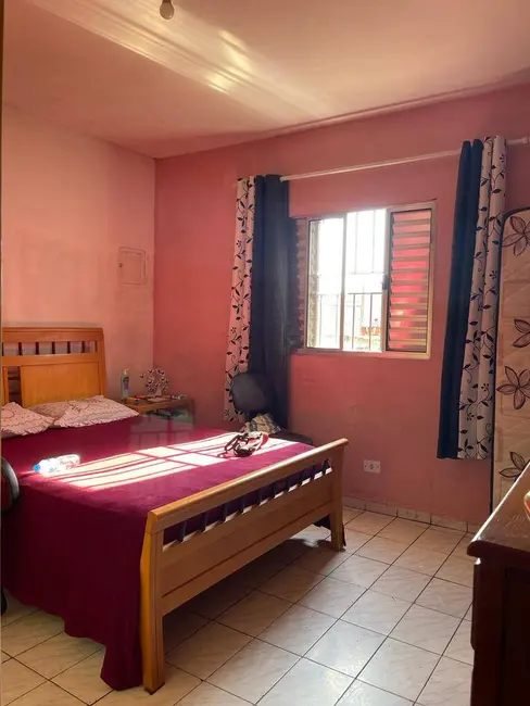 Foto 5 de Casa com 2 quartos à venda, 10m2 em Jardim Ana Estela, Carapicuiba - SP