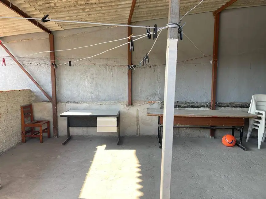 Foto 9 de Casa com 2 quartos à venda, 10m2 em Jardim Ana Estela, Carapicuiba - SP