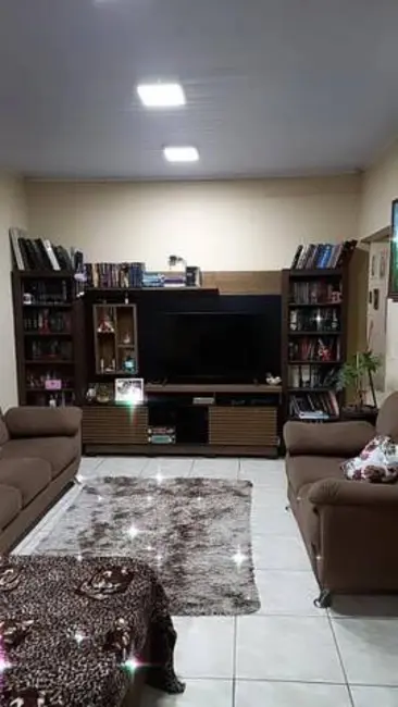 Foto 5 de Casa com 5 quartos à venda, 300m2 em Jardim Briquet, Itapevi - SP