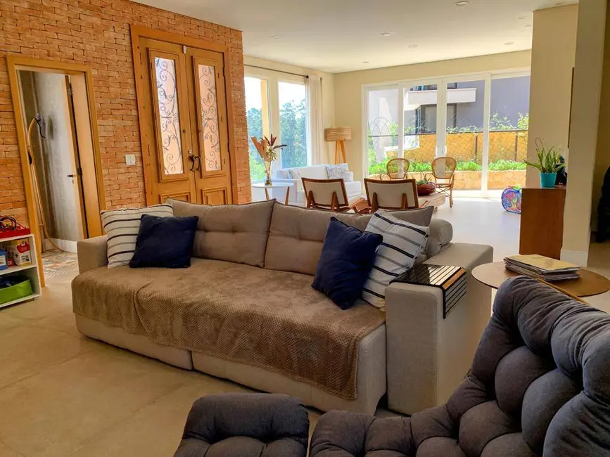 Foto 3 de Casa com 3 quartos à venda, 429m2 em Cidade Tamboré, Santana De Parnaiba - SP