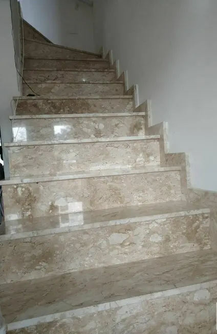 Casa com 3 quartos à venda, 123m2 em Jardim Rancho Alegre, Santana De Parnaiba - SP - imagem 8 Foto 8 de Casa com 3 quartos à venda, 123m2 em Jardim Rancho Alegre, Santana De Parnaiba - SP