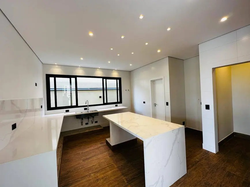 Casa com 5 quartos à venda, 450m2 em Alphaville, Santana De Parnaiba - SP - imagem 8 Foto 8 de Casa com 5 quartos à venda, 450m2 em Alphaville, Santana De Parnaiba - SP