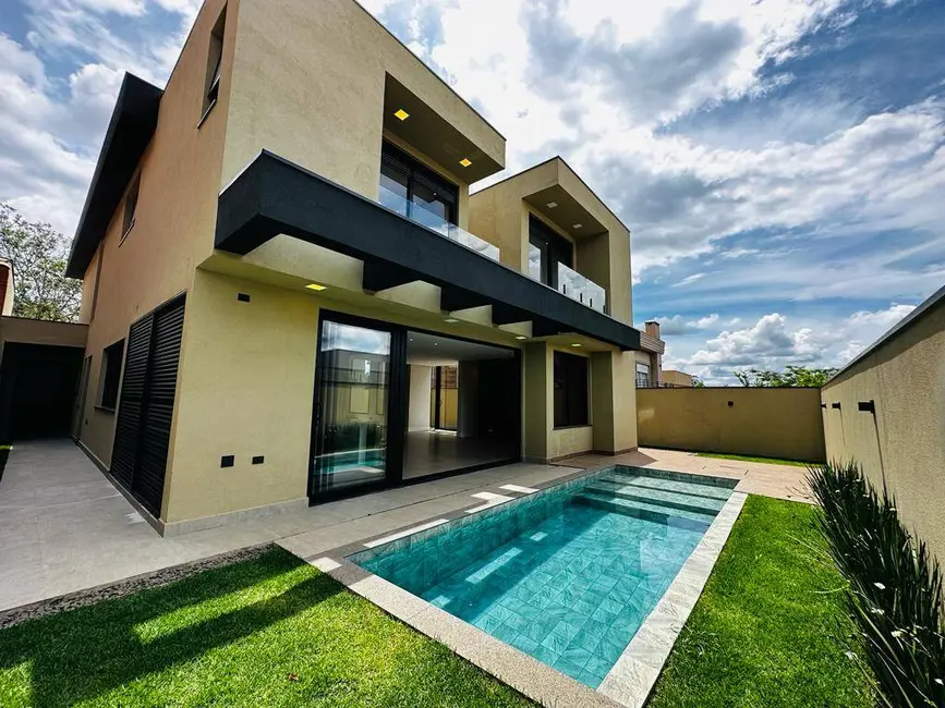 Casa com 5 quartos à venda, 450m2 em Alphaville, Santana De Parnaiba - SP - imagem 1 Foto 1 de Casa com 5 quartos à venda, 450m2 em Alphaville, Santana De Parnaiba - SP